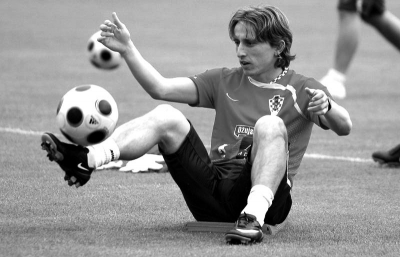 虚拟体育联赛兴起，3月首届VR足球赛开打